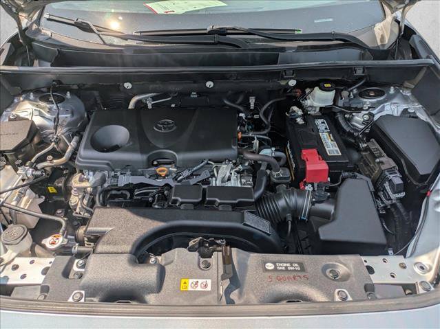 Used 2020 Toyota RAV4 XLE Premium FWD image 20