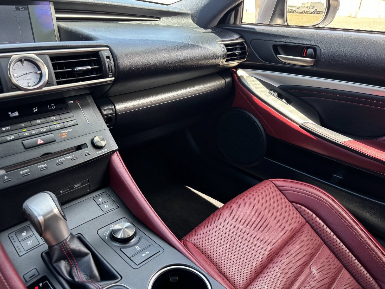 Used 2016 Lexus RC 300 AWD image 16