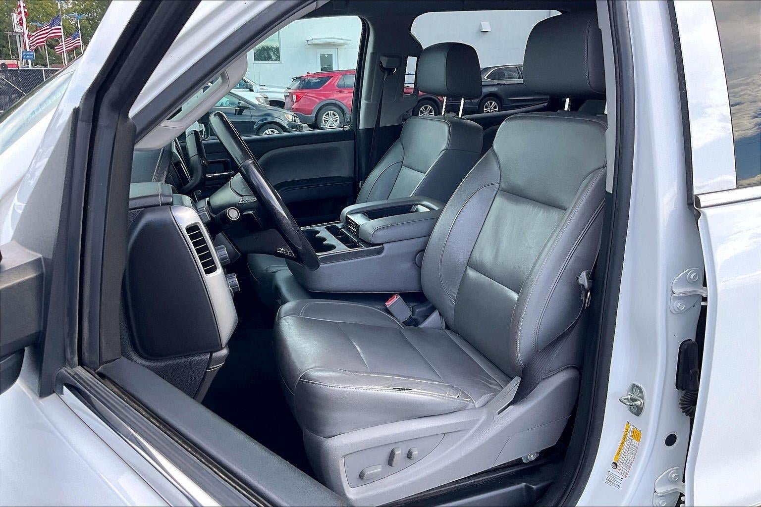 Used 2019 Chevrolet Silverado 2500 LTZ AWD/4WD image 23