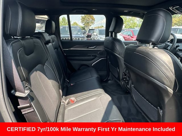 Certified 2023 Jeep Grand Cherokee Overland AWD/4WD image 11