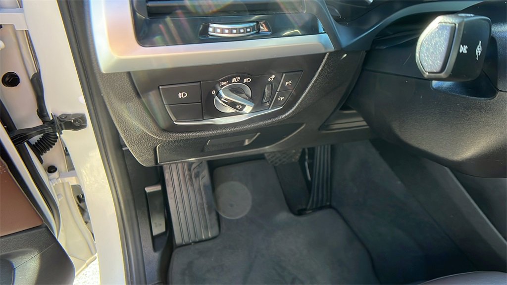Used 2019 BMW X3 sDrive30i w/ Premium Package image 24