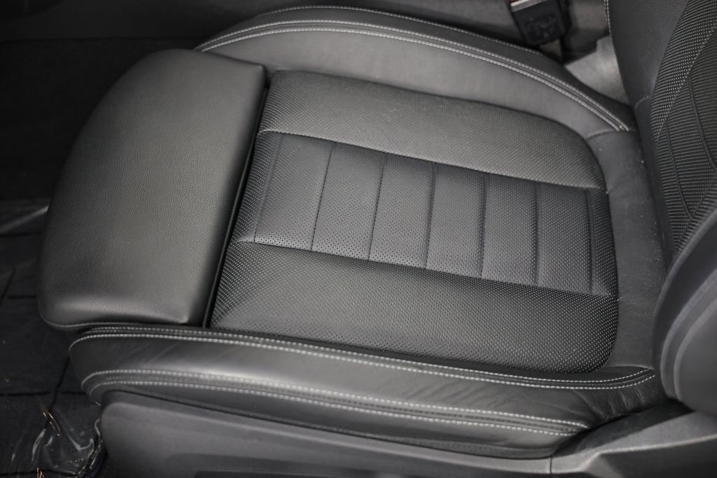 Used 2022 BMW M440i Convertible w/ Premium Package image 27