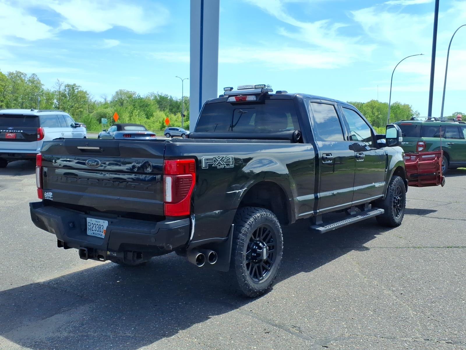 Used 2021 Ford F350 4x4 Crew Cab Super Duty image 6