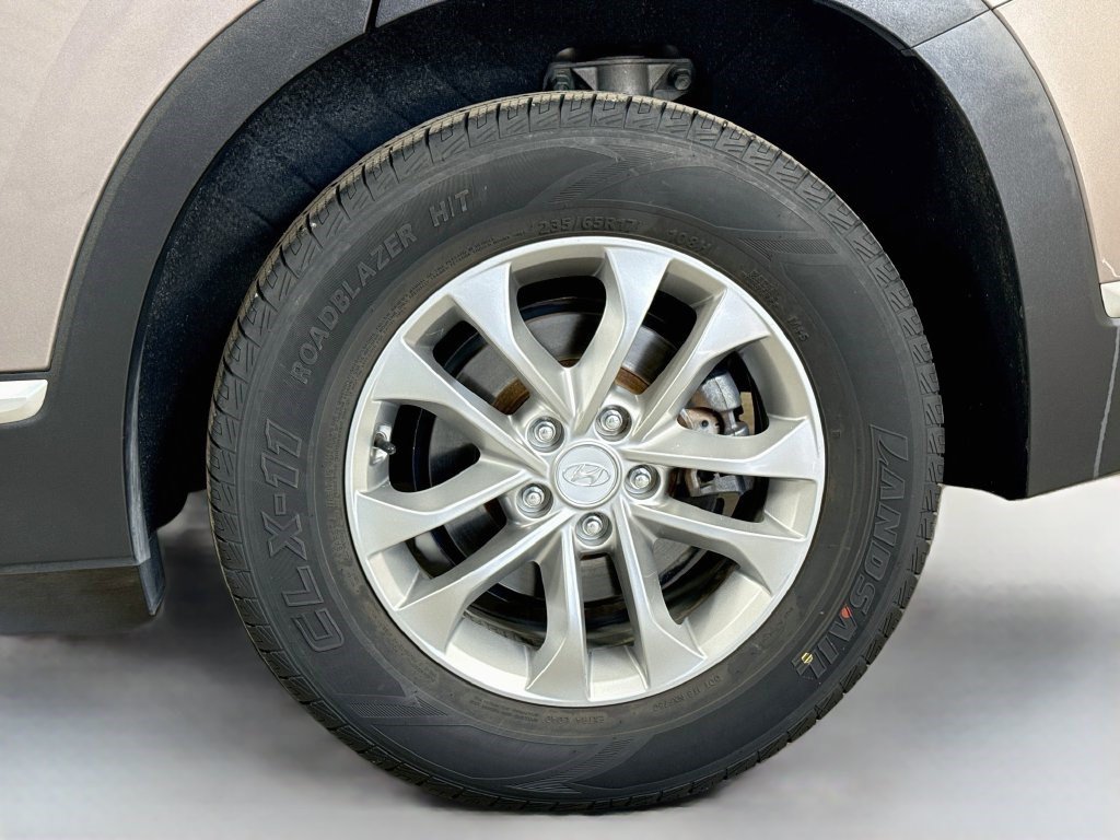 Used 2020 Hyundai Santa Fe SEL FWD image 36