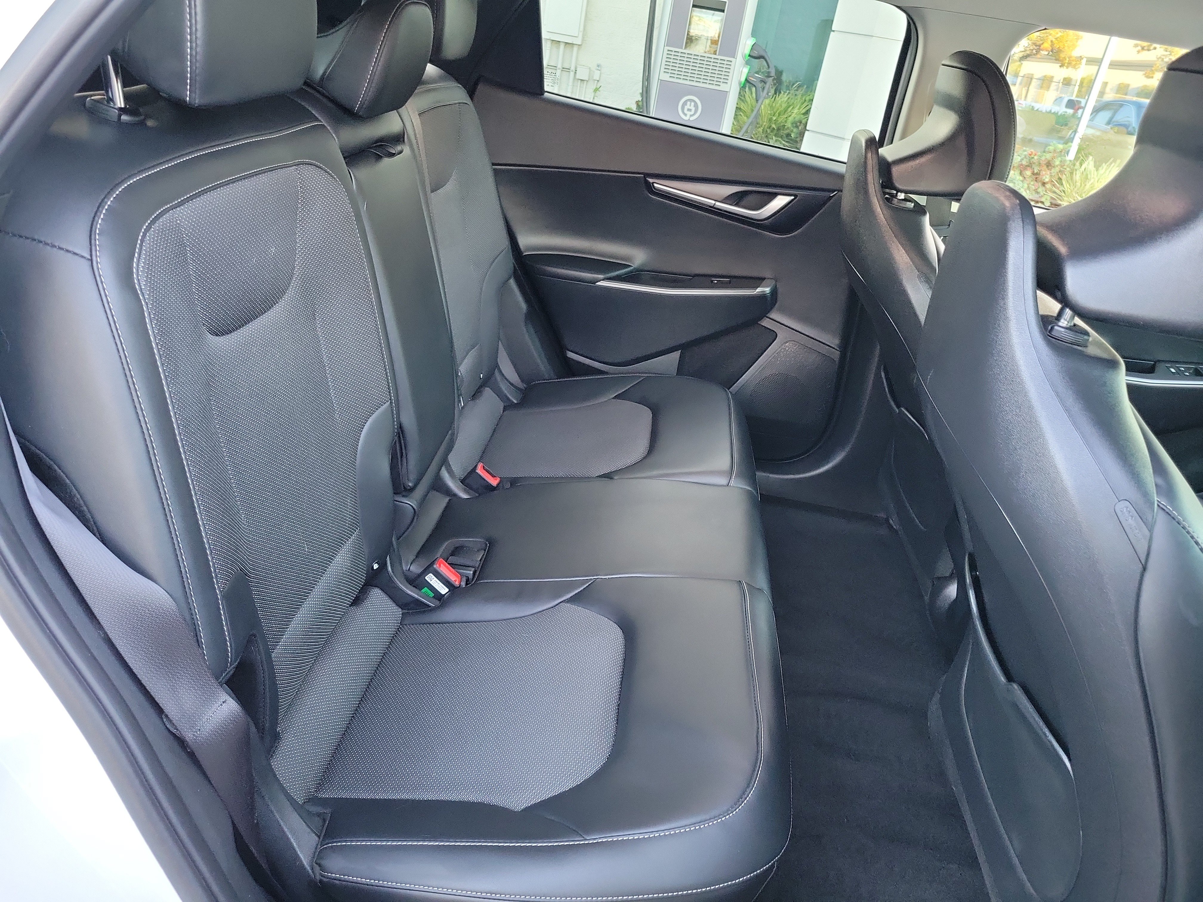 Used 2024 Kia EV6 Light RWD image 24
