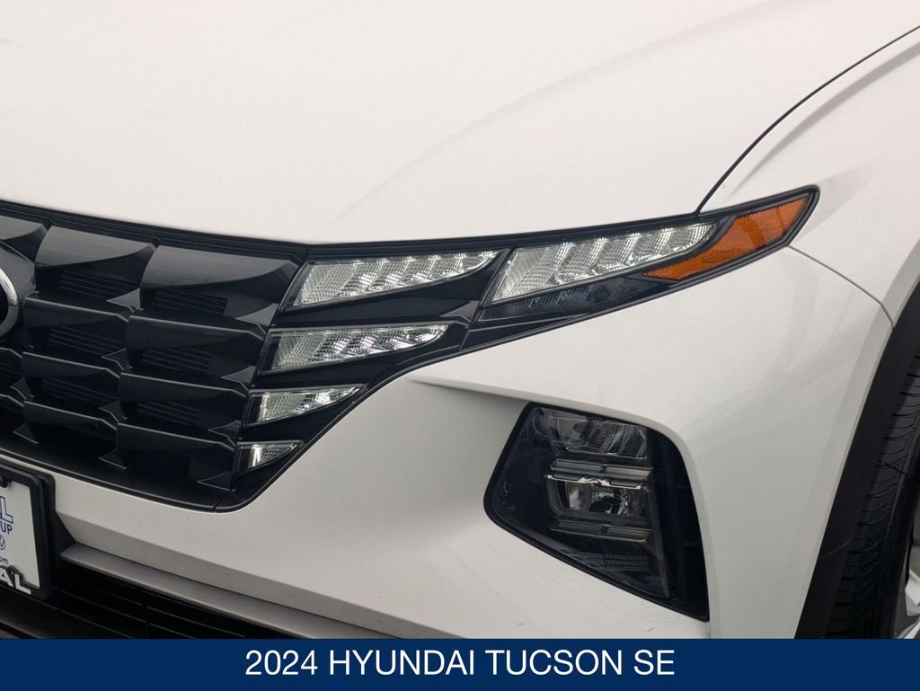 Certified 2024 Hyundai Tucson SE image 10