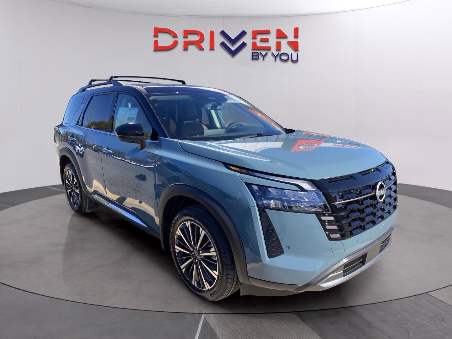 New 2026 Nissan Pathfinder Platinum image 7