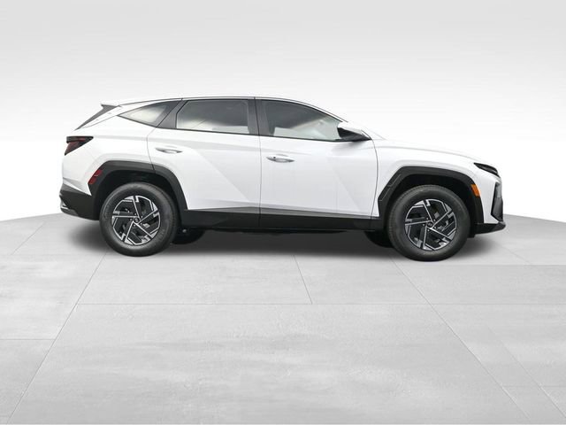 New 2026 Hyundai Tucson Blue SE image 40