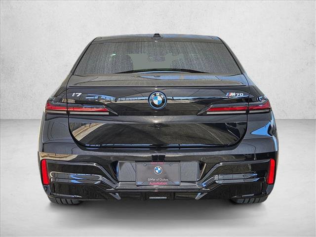 New 2026 BMW i7 M70 w/ Executive Package image 6