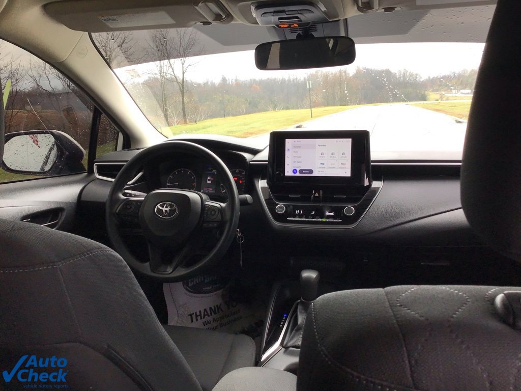 Used 2024 Toyota Corolla LE image 16