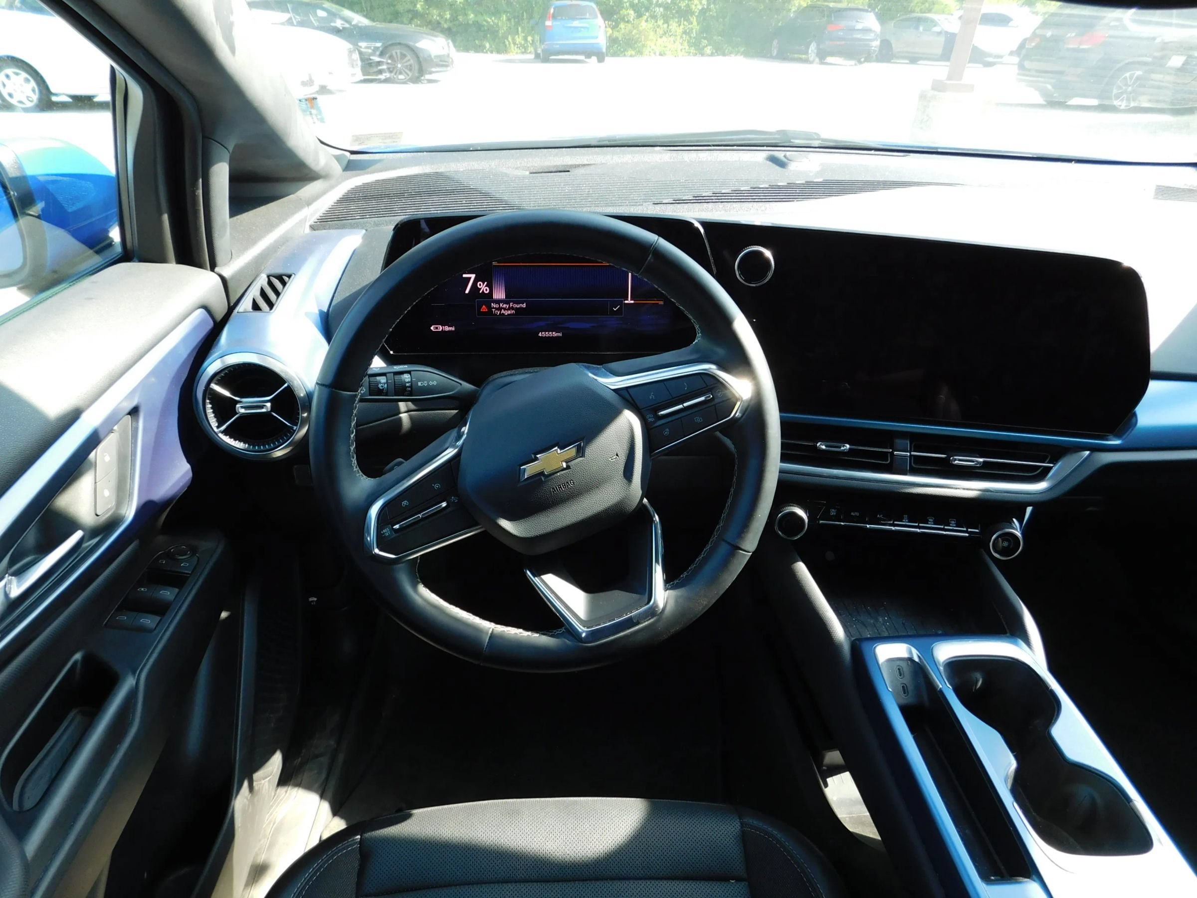 Used 2024 Chevrolet Equinox EV LT FWD image 11