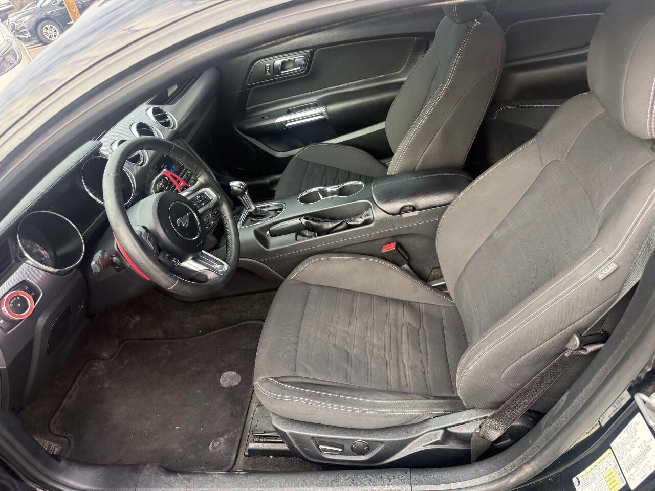 Used 2017 Ford Mustang EcoBoost 2dr Fastback RWD image 14