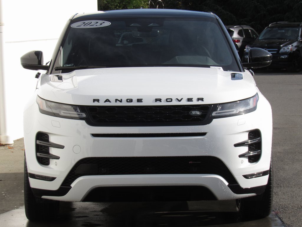 Used 2023 Land Rover Range Rover Evoque R-Dynamic SE image 3