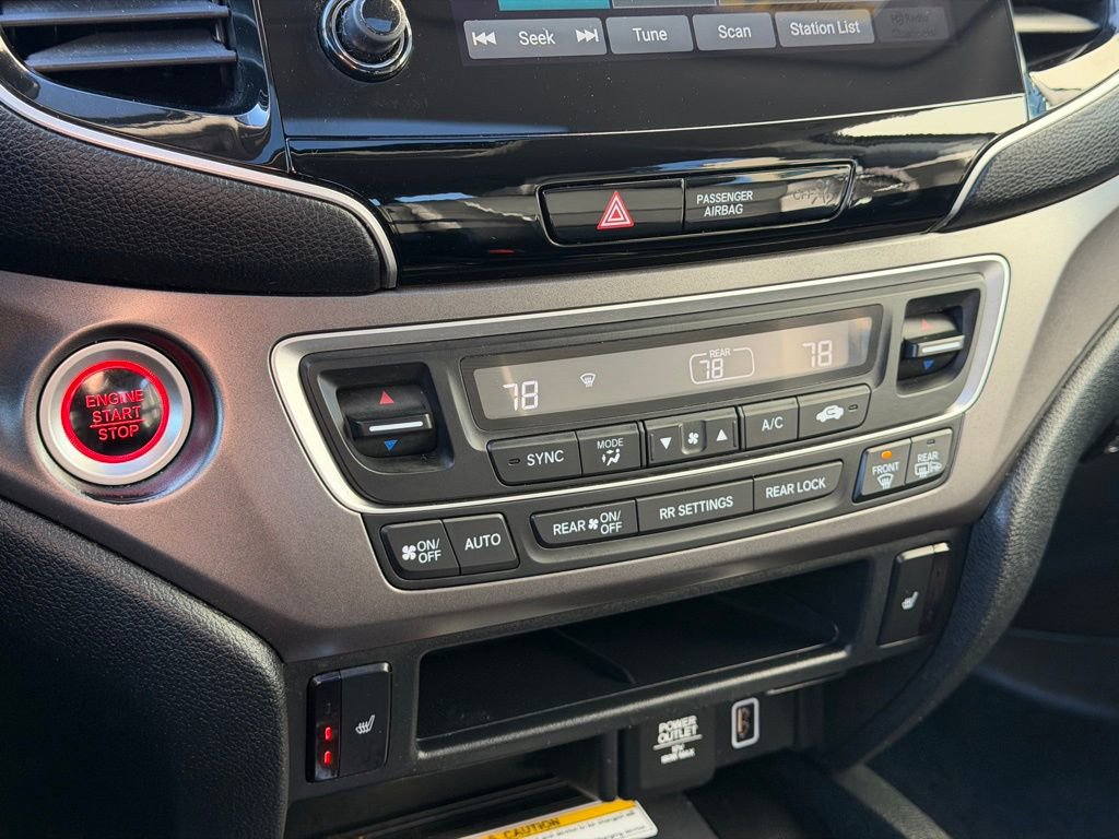 Used 2022 Honda Pilot Special Edition image 14