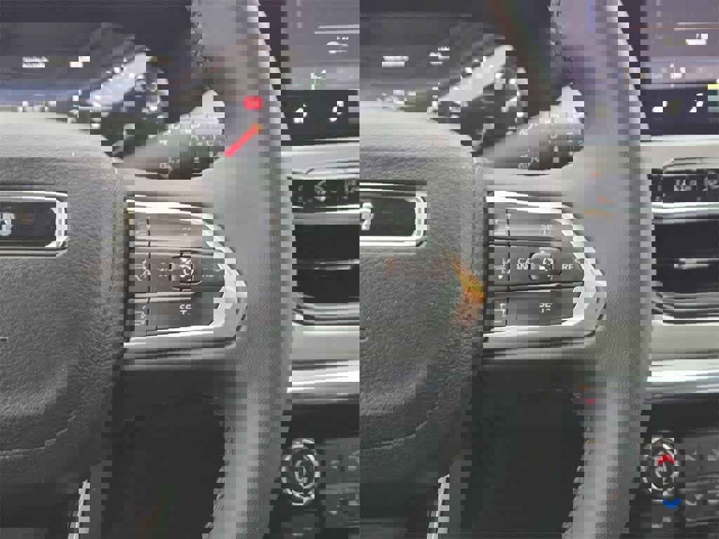 Used 2024 Jeep Compass Limited image 11