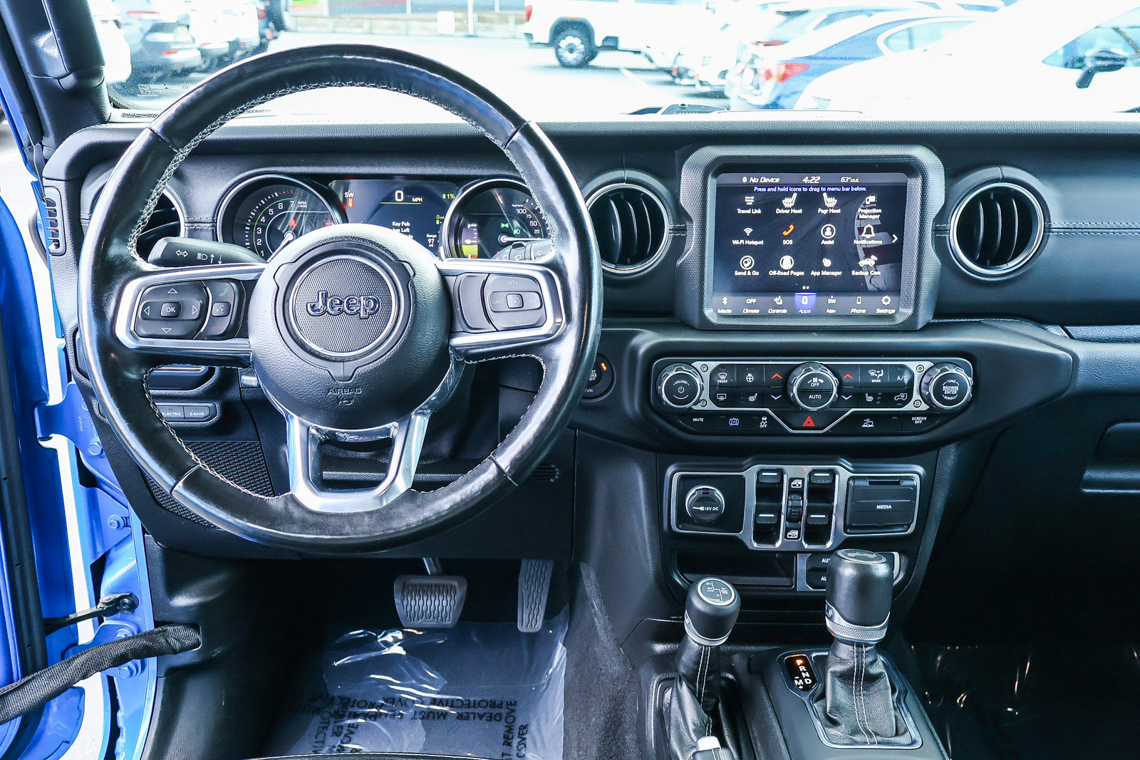 Used 2021 Jeep Wrangler Unlimited Sahara w/ Cold Weather Group AWD/4WD image 3