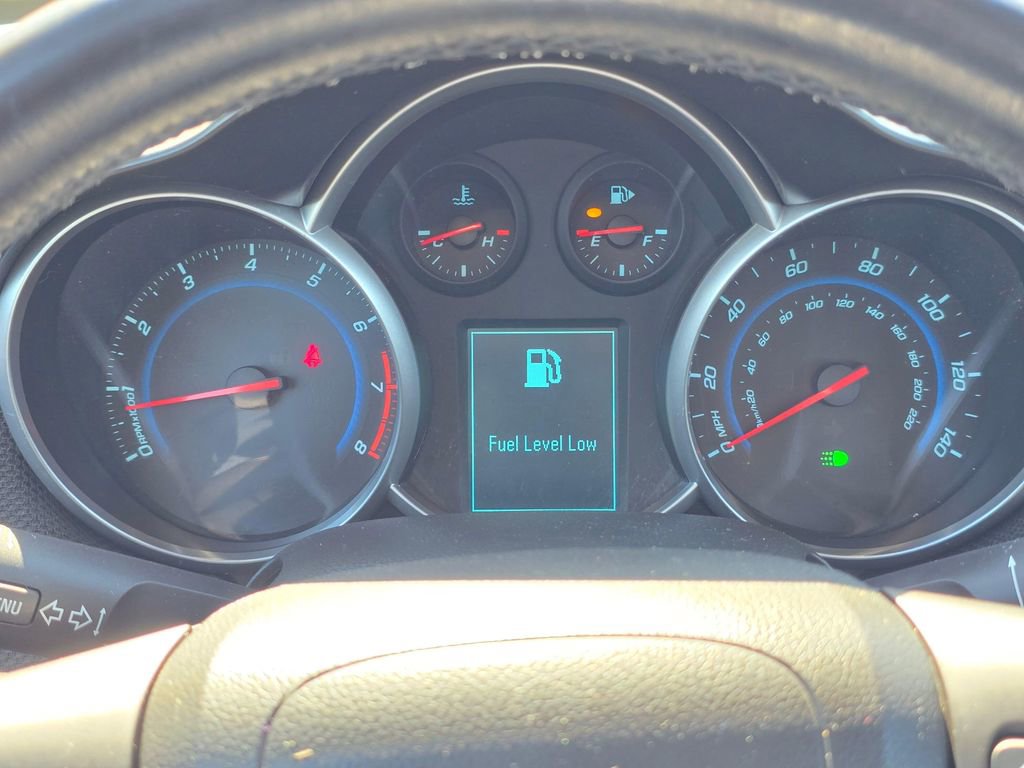 Used 2011 Chevrolet Cruze LT FWD image 24