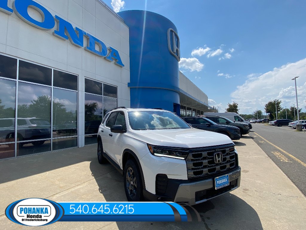 New 2026 Honda Pilot TrailSport image 13