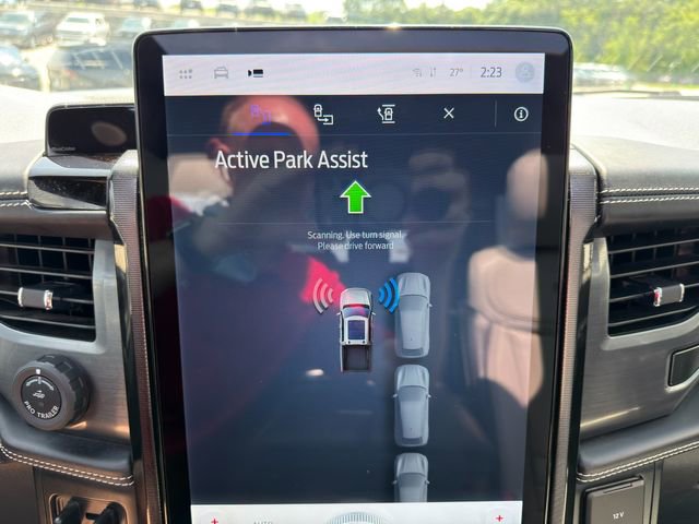 Used 2022 Ford F150 Lightning Platinum AWD/4WD image 34
