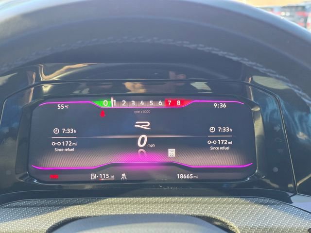 Used 2023 Volkswagen Golf R image 13