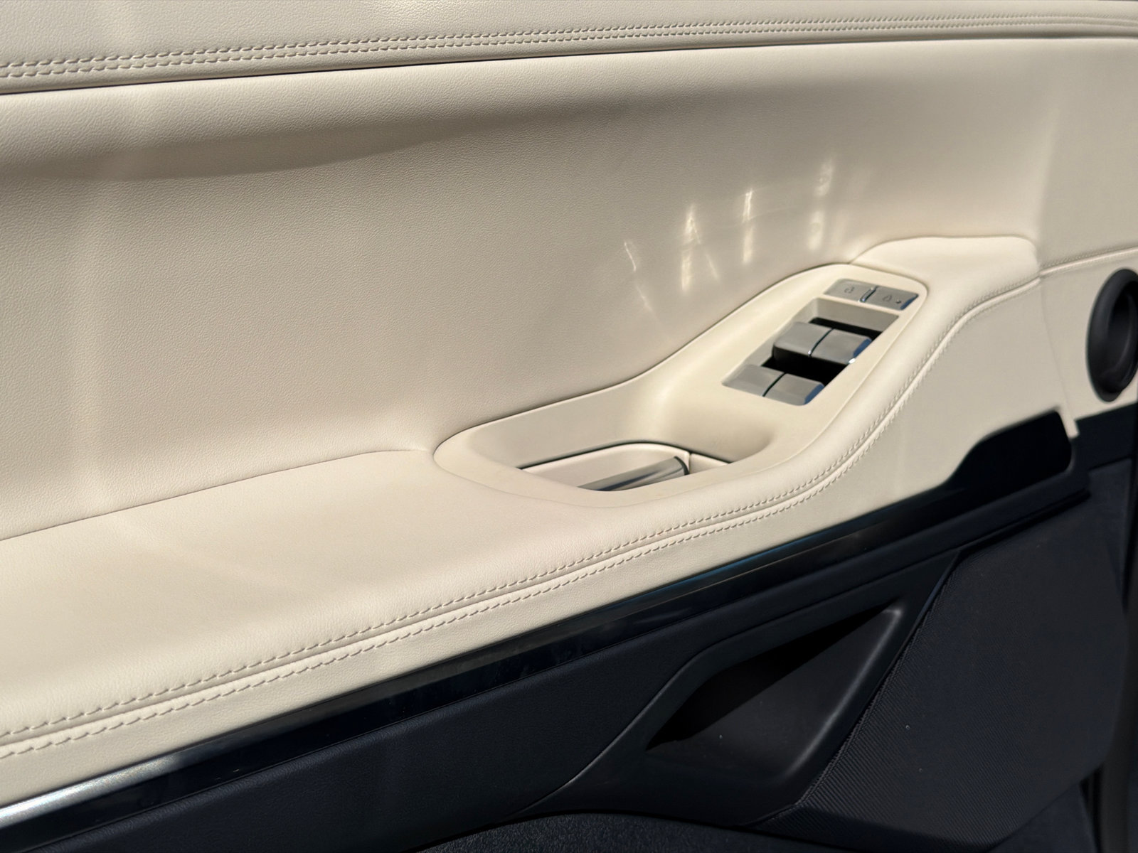 New 2027 Lincoln Navigator L Premier AWD/4WD image 20