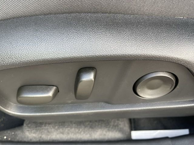 New 2026 Chevrolet Equinox RS image 12