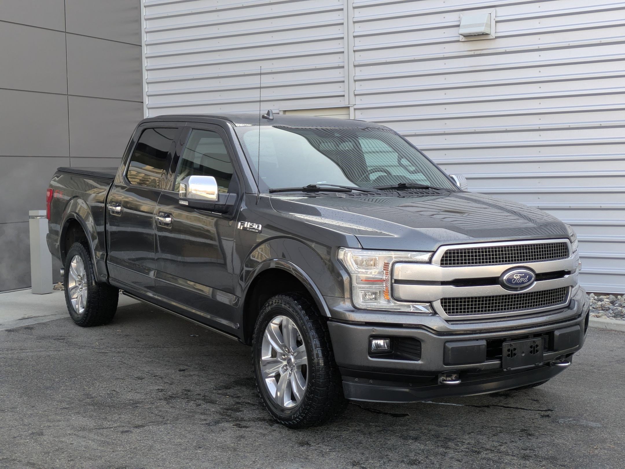 Used 2019 Ford F150 Platinum w/ Equipment Group 701A Luxury image 7