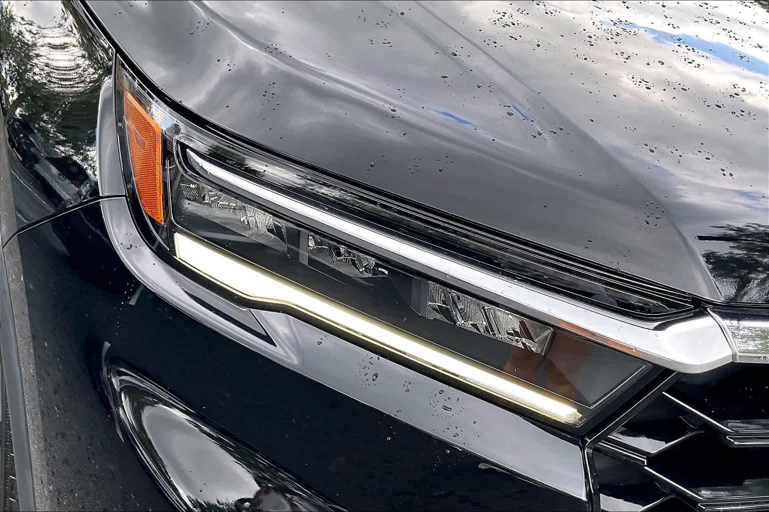 Used 2024 Honda Pilot Touring image 28