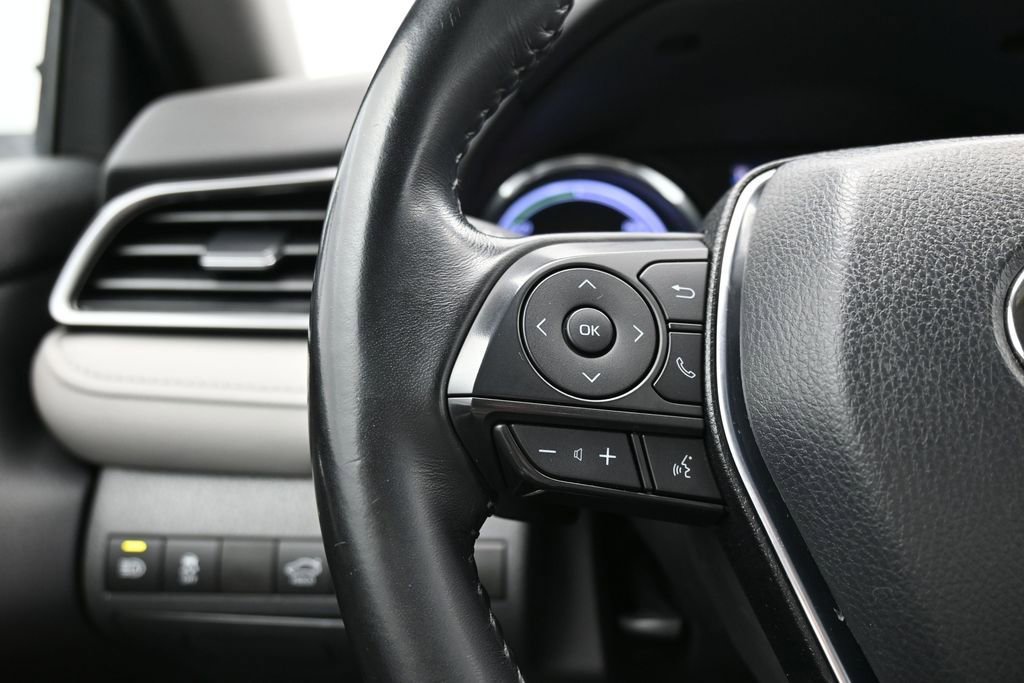 Used 2020 Toyota Camry SE FWD image 48
