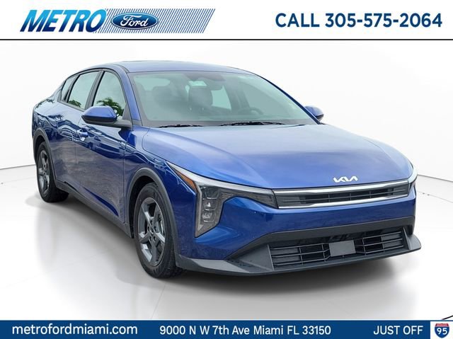 Used 2025 Kia K4 FWD image 1