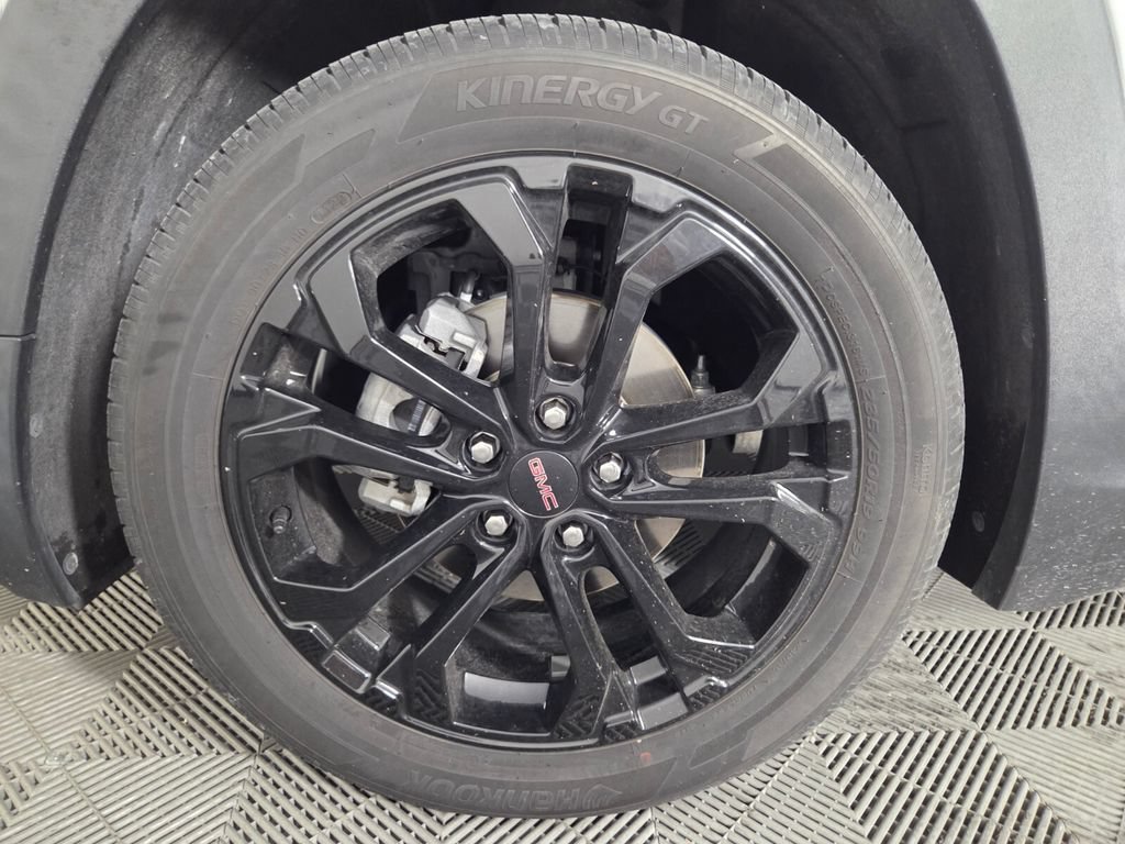 Used 2022 GMC Terrain SLT w/ Elevation Edition FWD image 7