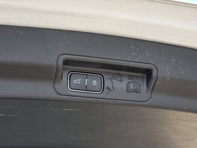 Certified 2026 Ford Explorer Active w/ Active Comfort Package RWD image 33