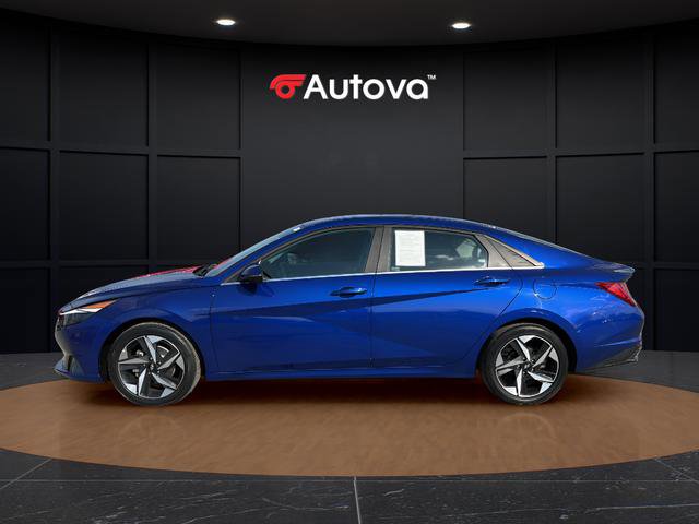 Used 2023 Hyundai Elantra Limited image 2