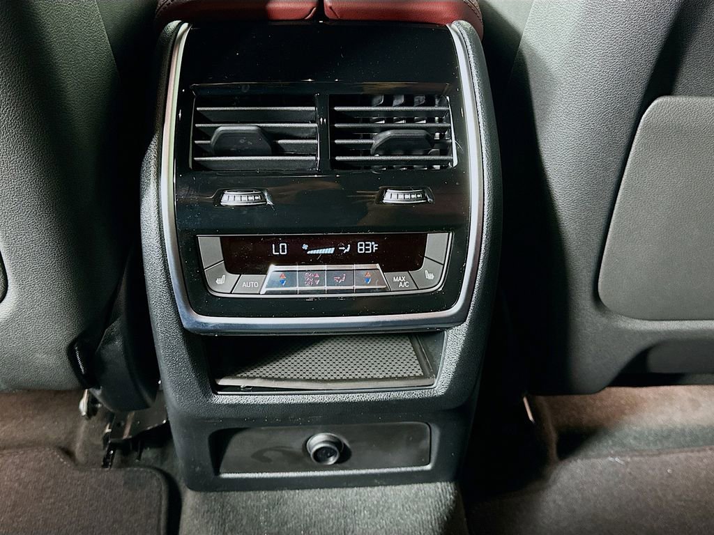 New 2027 BMW X6 xDrive40i AWD/4WD image 18