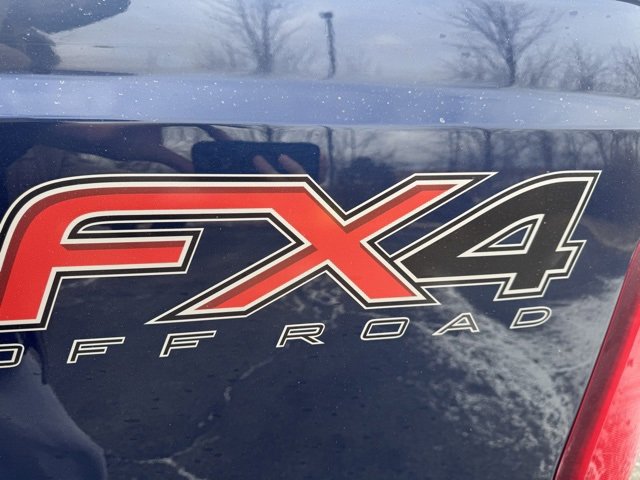 Used 2011 Ford F250 Lariat w/ Lariat Interior Pkg image 9