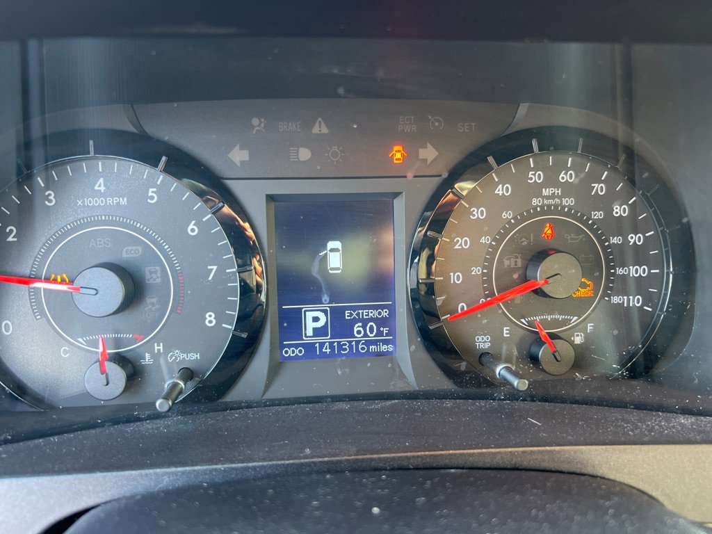 Used 2017 Toyota Sienna LE image 31