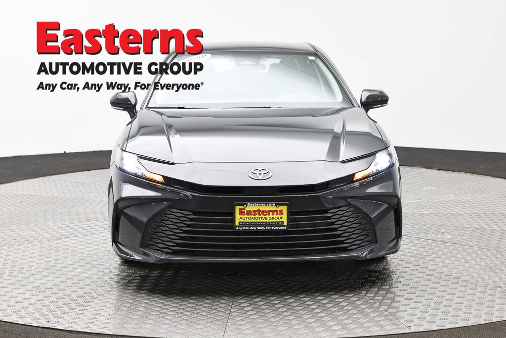 Used 2025 Toyota Camry LE FWD image 2