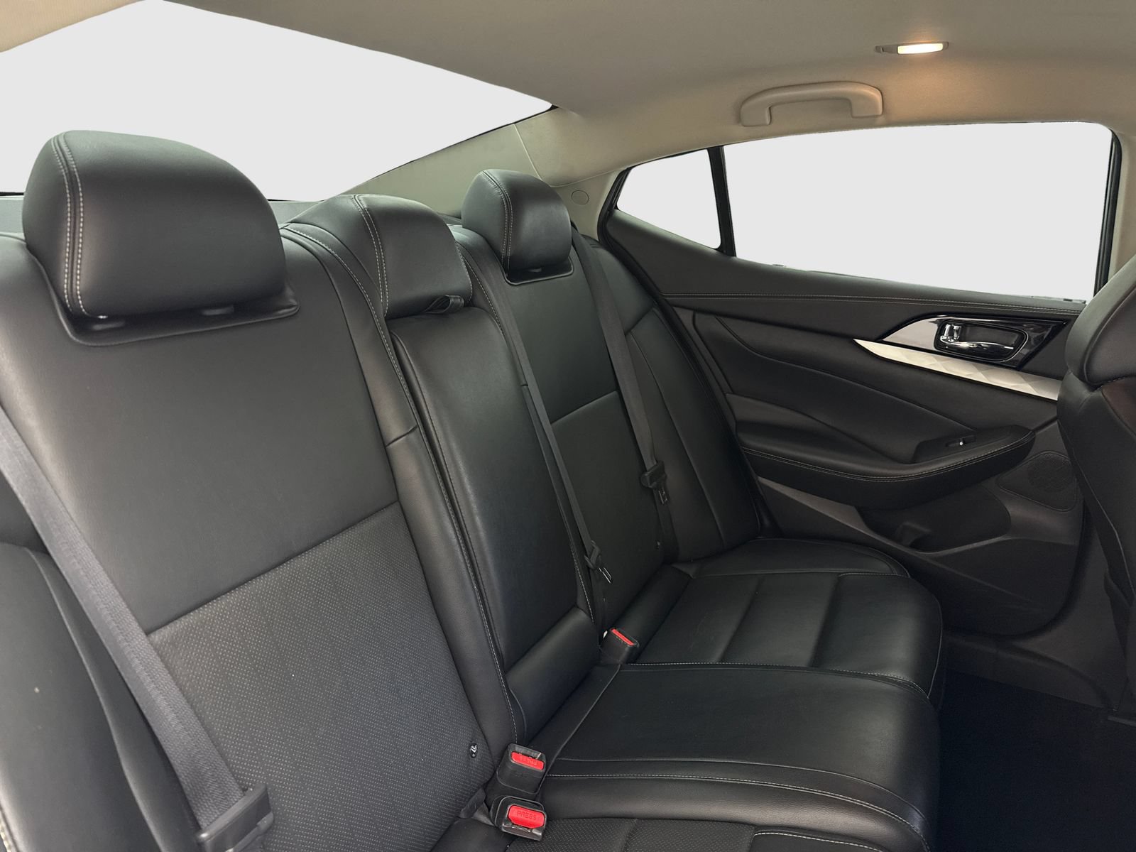 Used 2021 Nissan Maxima 3.5 SV w/ Floor Mat Group FWD image 45