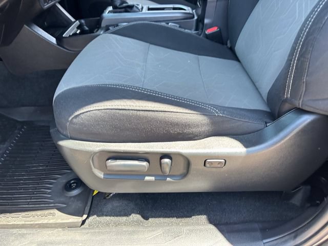 Used 2023 Toyota Tacoma TRD Sport AWD/4WD image 20