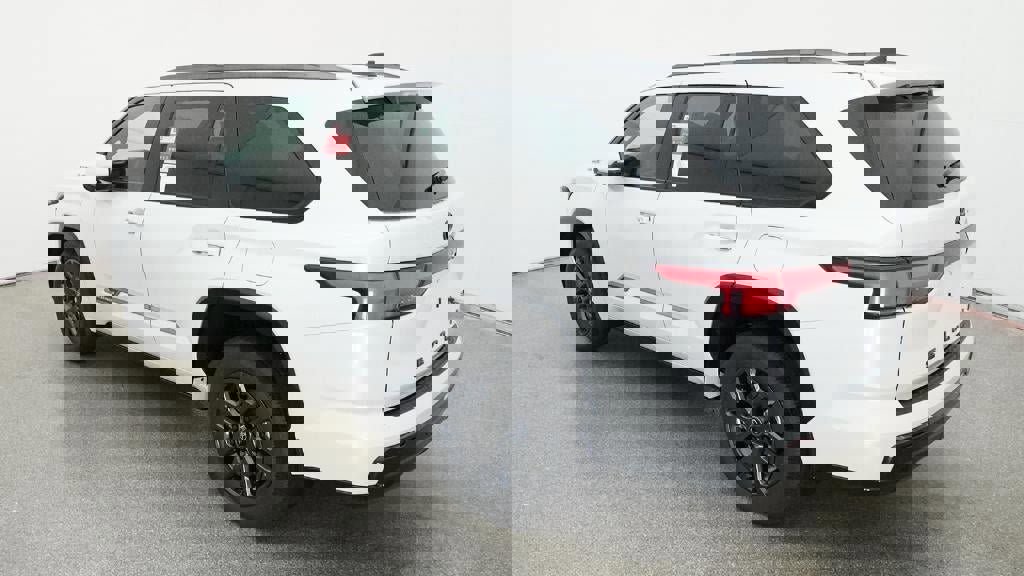 New 2026 Toyota Sequoia Platinum image 5