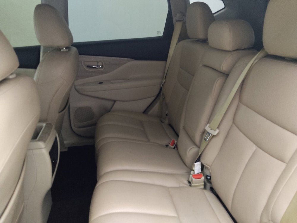 Used 2019 Nissan Murano SV w/ Premium Package image 18