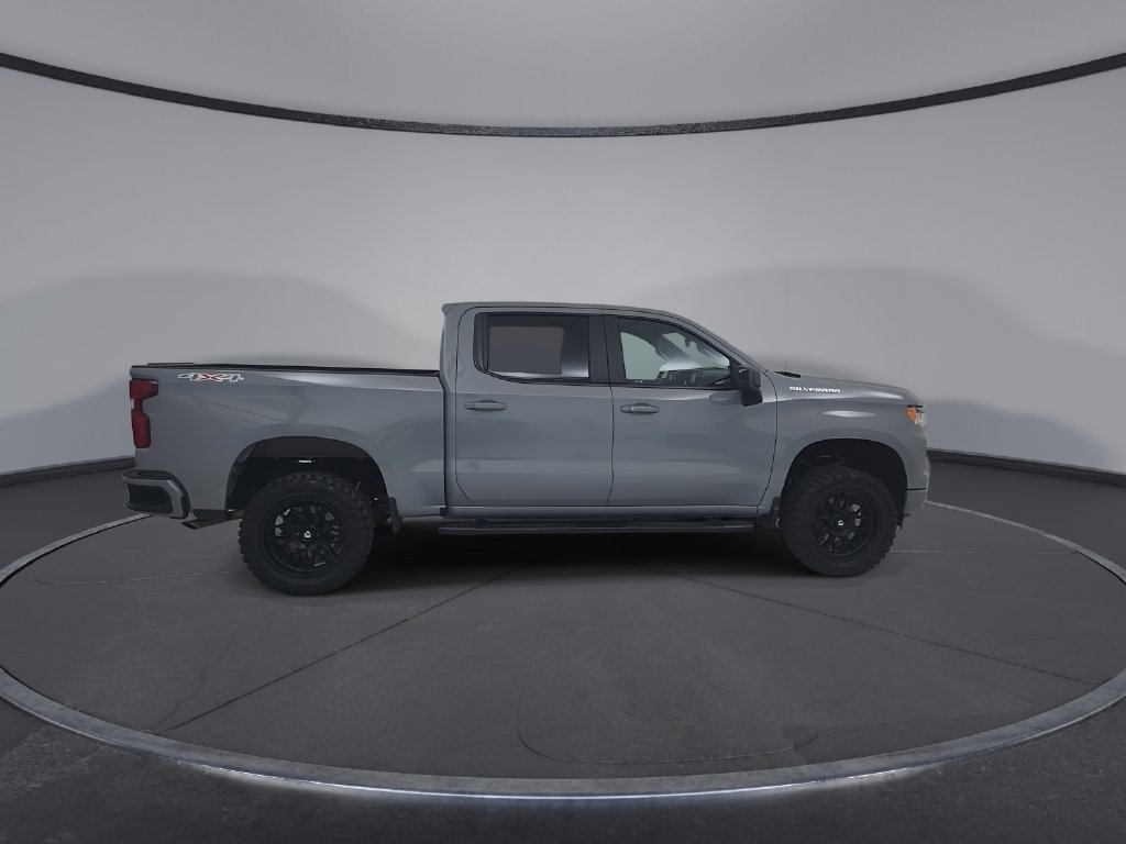 Used 2024 Chevrolet Silverado 1500 RST AWD/4WD image 16