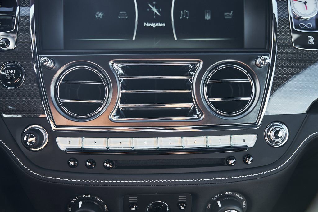 Used 2020 Rolls-Royce Wraith image 54