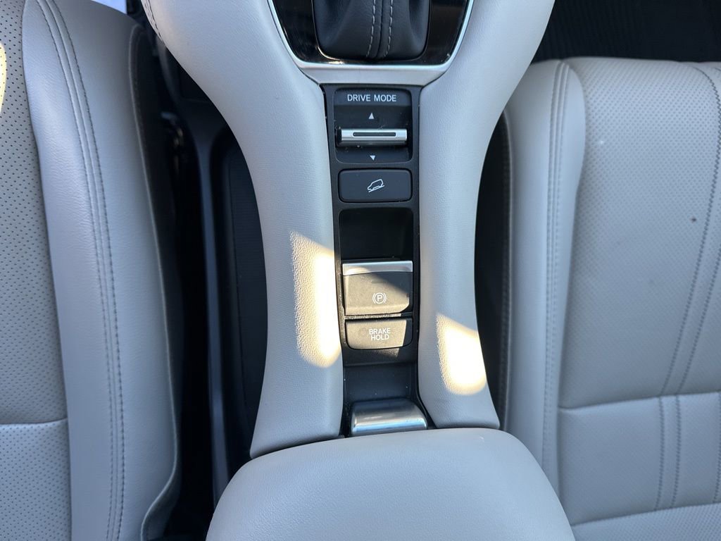 Used 2024 Honda HR-V EX-L image 26