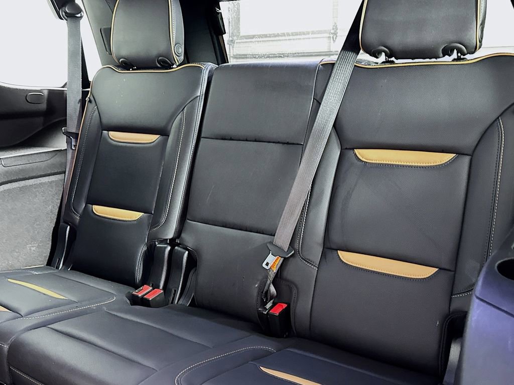 Used 2022 GMC Yukon AT4 image 13