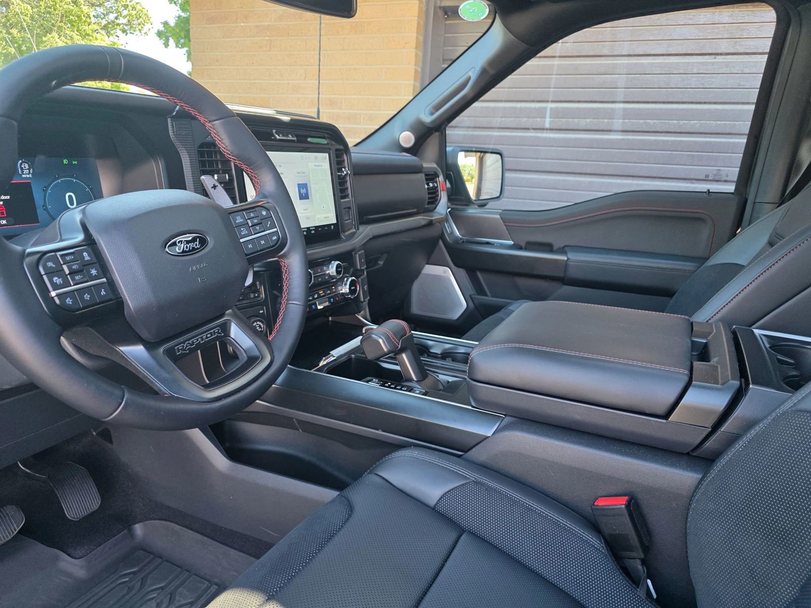 Used 2025 Ford F150 Raptor AWD/4WD image 5