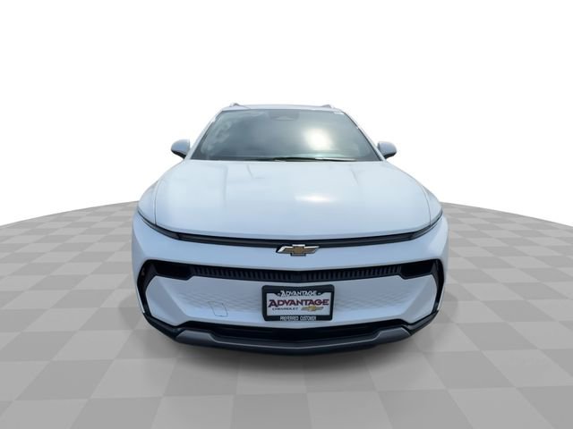 Used 2025 Chevrolet Equinox EV LT FWD image 3