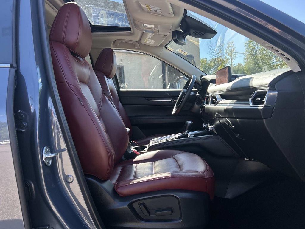 Used 2025 MAZDA CX-5 Carbon Edition AWD/4WD image 19