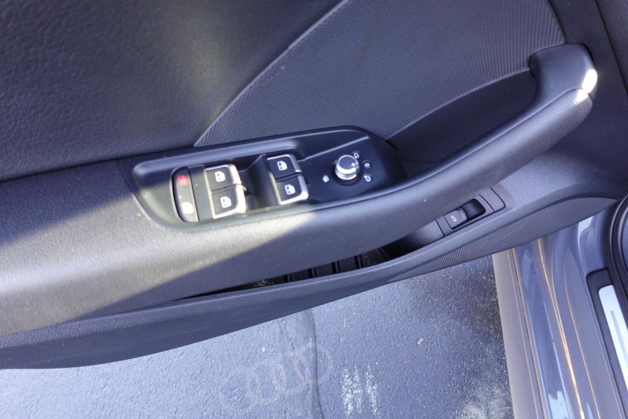 Used 2018 Audi A3 2.0T Premium Plus w/ Premium Plus Package image 10