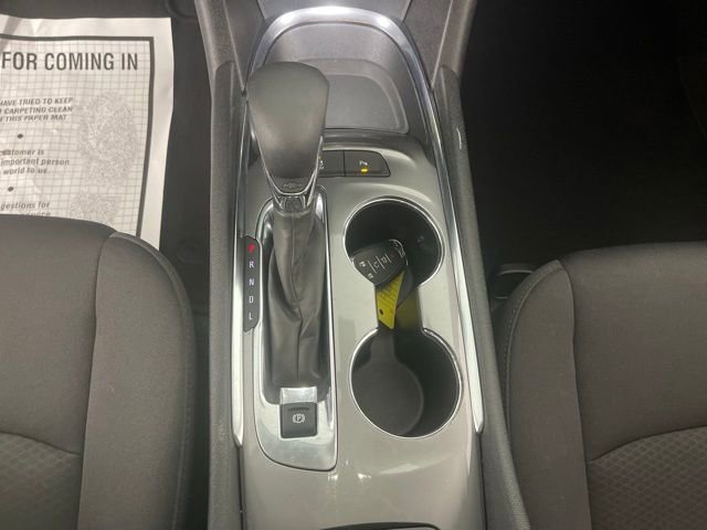 Used 2024 Chevrolet Malibu LT image 38